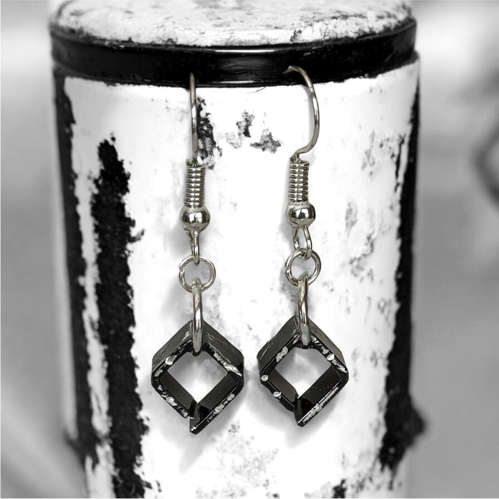 5 For $25💫Black Aluminum Biker Cube Dangles